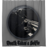 Der Tod nimmt sich selbst ein Duschvorhang (Vorderseite)