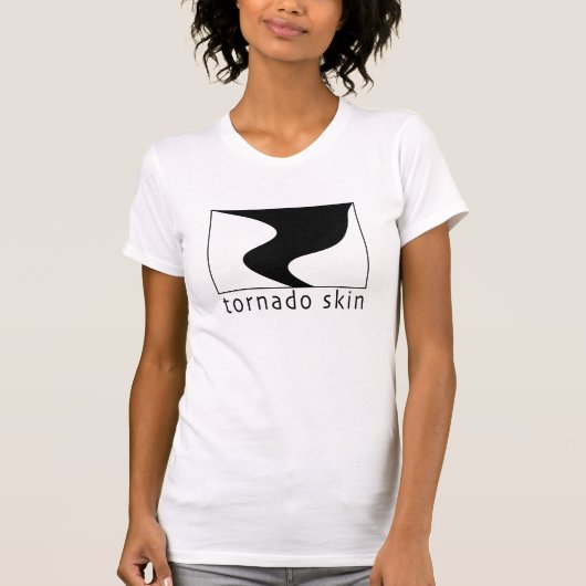 Der Tornado-Haut-T - Shirt der Frauen (Vorderseite)