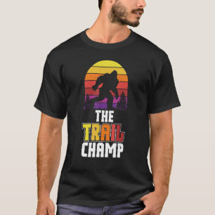 Der Trail Champion Women Running Athlete Sport T-Shirt
