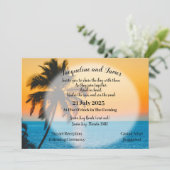 Der tropische Sonnenuntergang am Strand Einladung (Stehend Vorderseite)