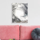 Der tropische Zyklon Nicholas nähert sich Australi Leinwanddruck (Insitu (Wohnzimmer))