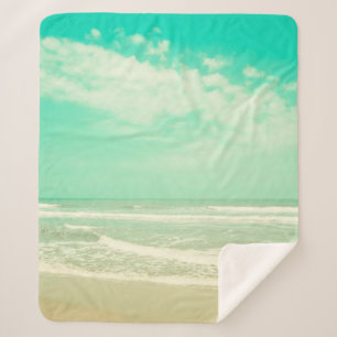 Der türkisfarbene Strand mit seinem Hintergrund, V Sherpadecke