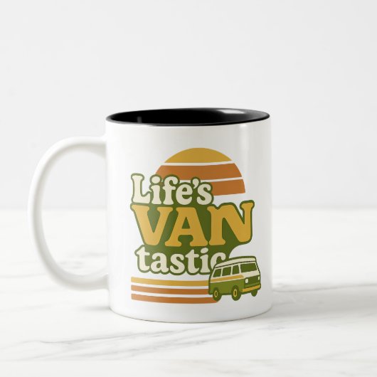 Der VANtastic Retro 70er Van Graphic von Life Zweifarbige Tasse (Links)
