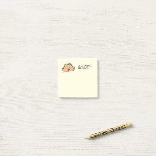 Der verärgerte Taco mit vollständigem Namen und Post-it Klebezettel (Auf Schreibtisch)
