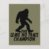 Der Verlass No Trace Champion Funny Bigfoot Postkarte (Vorderseite)