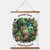 Der verzauberte Abend von Ale a Leprechauns Toast Wandteppich Mit Holzrahmen (Vorderseite)