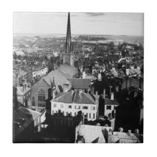 Der verzierte Helm einer Kirche in Boston Fliese
