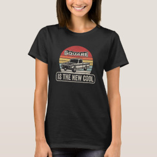 Der Vintage Retro-Platz im quadratischen LKW ist d T-Shirt