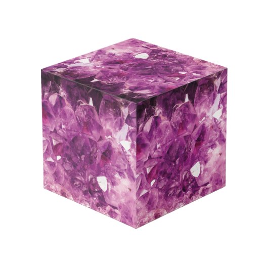 Der Violetkristall Würfel (Rückseite Schrägansicht)
