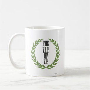 Der VIP des Siegpunkt- Brettspiels sagt Kaffeetasse
