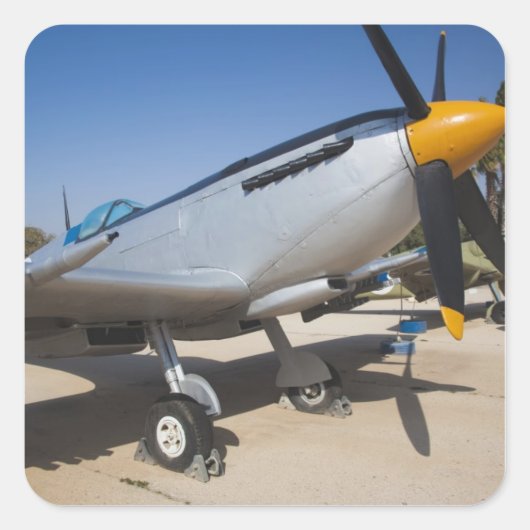 Der von Großbritannien gebaute Spitfire-Kämpfer Quadratischer Aufkleber (Vorderseite)