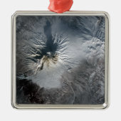 Der Vulkan Shiveluch in Russland Silbernes Ornament (Vorne)