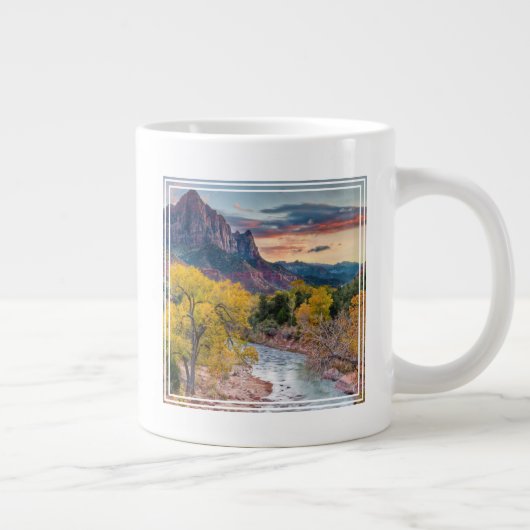 Der Wachmann im Herbst Jumbo-Tasse (Rechts)