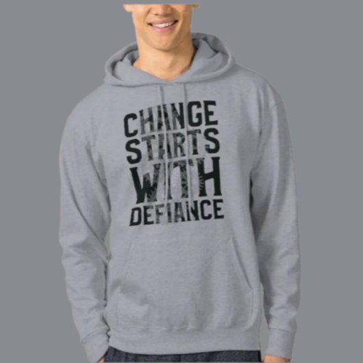 Der Wandel beginnt mit der Defiance Hoodie