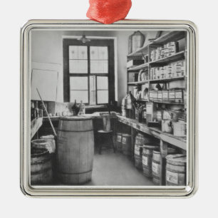 Der Wandstudio-Lagerraum, von den Werkstätten von Silbernes Ornament