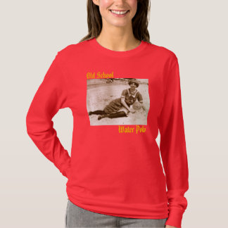 Der Wasserball der alte Schulfrauen T-Shirt