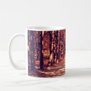 Der Weg im Herbstwald Kaffeetasse