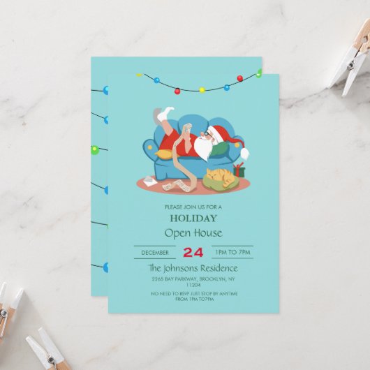 Der Weihnachtsmann auf dem Sofa im Schlafanzug Einladung (Vorderseite/Rückseite Beispiel)