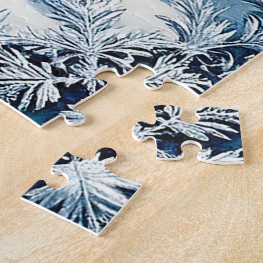 Der Weihnachtsmann in einem zauberhaften Schneewal Puzzle (Seite)