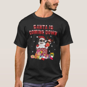Der Weihnachtsmann kommt den Schornstein herunter T-Shirt
