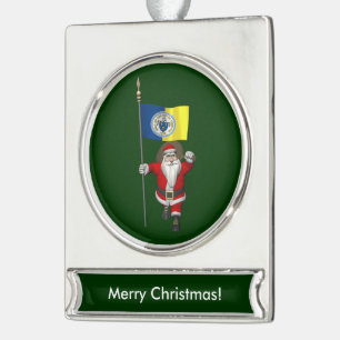 Der Weihnachtsmann mit dem Ensign Trenton NJ Banner-Ornament Silber