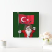 Der Weihnachtsmann mit der Flagge der Türkei Quadratische Wanduhr (Zuhause)