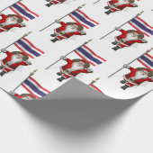 Der Weihnachtsmann mit der Flagge Thailands Geschenkpapier (Ecke)