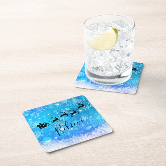 Der Weihnachtsmann und sein fliegender Rentier - G Rechteckiger Pappuntersetzer (Vor Ort)