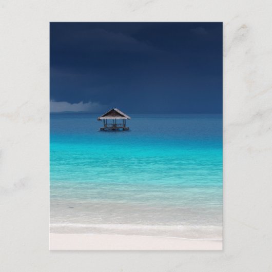 Der weiße Sandstrand der tropischen Insel im Parad Postkarte (Vorderseite)