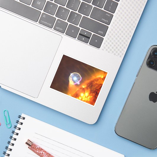 Der weiße Zwergstern in V407 Cygni Aufkleber (Laptop mit iPhone)