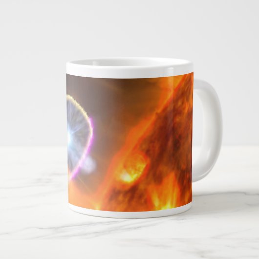 Der weiße Zwergstern in V407 Cygni Jumbo-Tasse (Vorderseite Rechts)