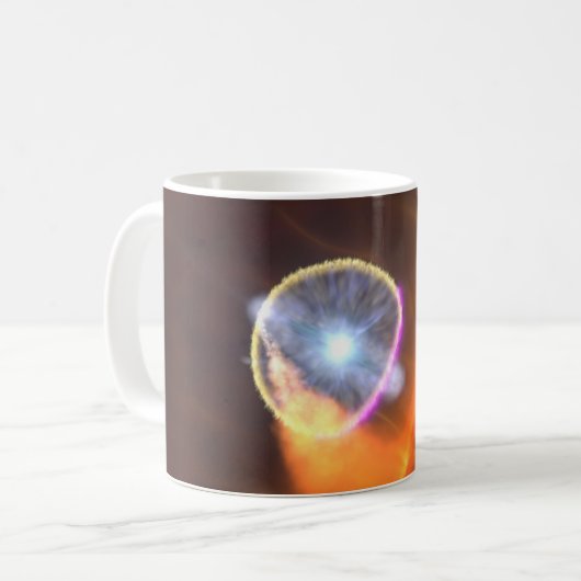Der weiße Zwergstern in V407 Cygni Kaffeetasse (Vorderseite Links)