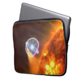 Der weiße Zwergstern in V407 Cygni Laptopschutzhülle (Vorderseite Links)