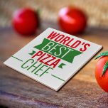Der weltbeste Pizzaabauger - rot-grün Fliese<br><div class="desc">Der weltbeste Pizzeria-Koch in Rot und Grün. Es bezieht sich auf die italienische Tricolor .Graphic design von lumirala . Funny und kühn Typografie Design für exzellente Pizza Köche.</div>