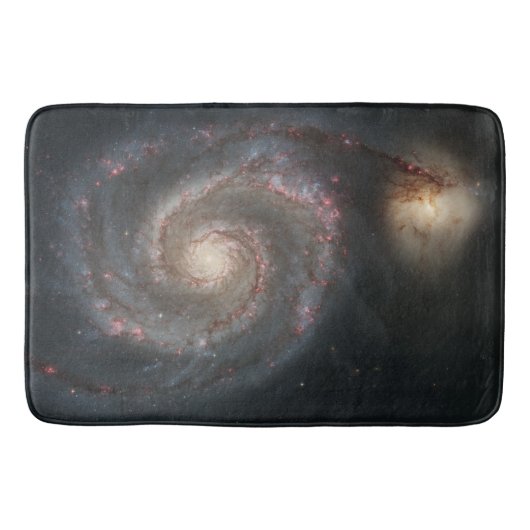 Der Whirlpool Galaxy M51 & Companion im Weltraum Badematte (Vorderseite)