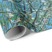 Der wilde Pflaumenbaum in Blüte Geschenkpapier (Rolleneckpunkt)