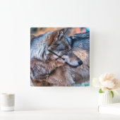 DER WIND CRIED WOLF QUADRATISCHE WANDUHR (Zuhause)