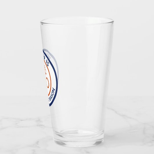 Der Winter ist die sonnige Rocksaison. Glas (Links)