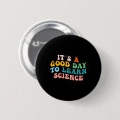 Der Wissenschaftsschüler gibt einen guten Tag, um  Button (Vorne & Hinten)