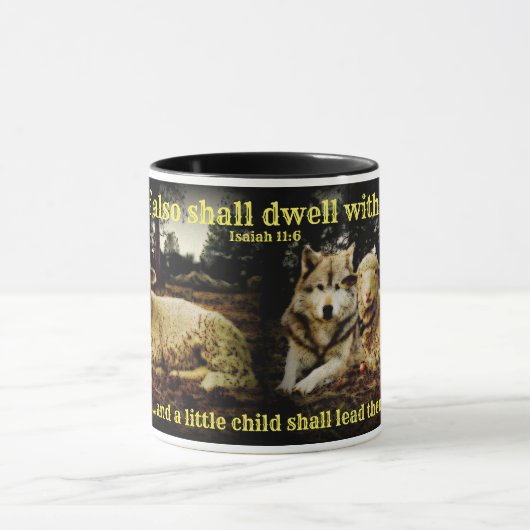 "Der Wolf bleibt mit dem niederlegenden Lamm" Tasse (Zentrum)