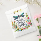 Der Zauber der Blumen des Frühlings Geschenktütchen (Versiegelt)