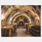 „Der Zauber des Weins – Eleganz in jedem Tropfen“ Fleecedecke (Vorderseite (Horizontal))