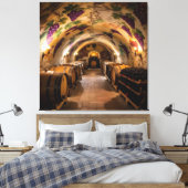 „Der Zauber des Weins – Eleganz in jedem Tropfen“ Leinwanddruck (Insitu (Schlafzimmer))