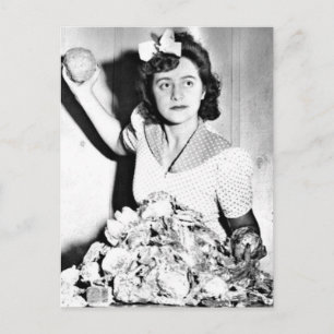 Der Zweite Weltkrieg Frauen auf der Postkarte für