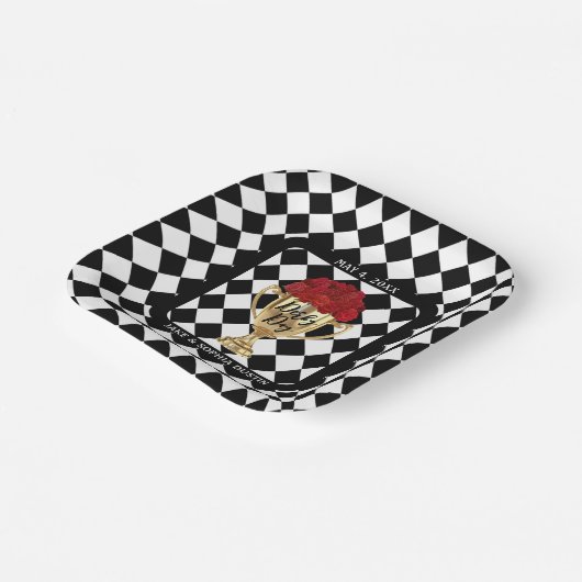 Derby Day Trophy and Roses Pappteller (Gewinkelt)