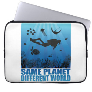 Derselbe Planet Anderer World Scuba Diver Laptopschutzhülle