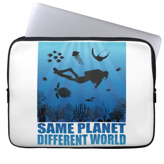 Derselbe Planet Anderer World Scuba Diver Laptopschutzhülle (Vorderseite)