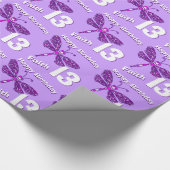 Des lila 13. Geburtstagsverpackung Altersnamens Geschenkpapier (Ecke)