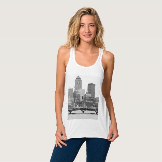Des Moines in b&w T - Shirt (Vorderseite Vollansicht)