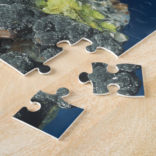 Descloizite auf Kalzit Puzzle (Seite)